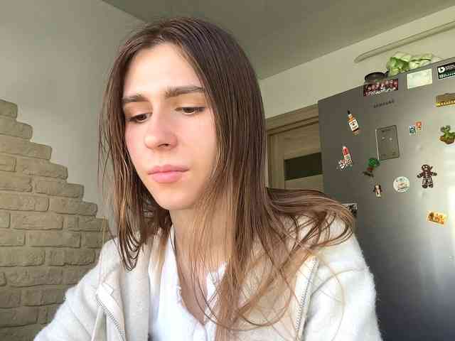 AshantiBadolato webcam