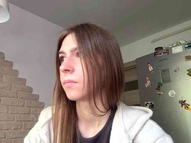 AshantiBadolato webcam