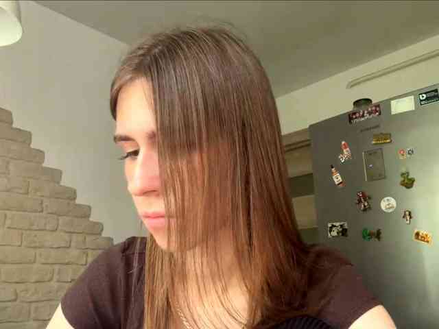 AshantiBadolato webcam