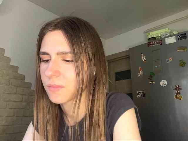 AshantiBadolato webcam