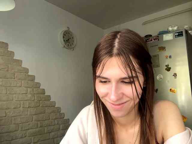 AshantiBadolato webcam
