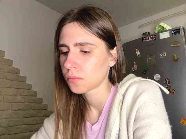 AshantiBadolato webcam