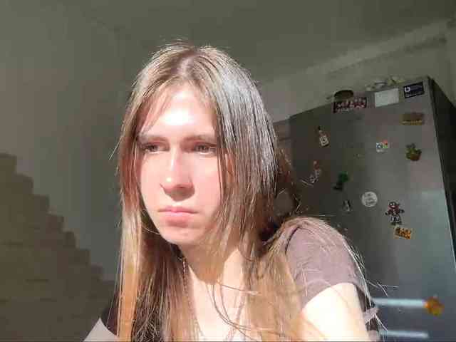 AshantiBadolato webcam