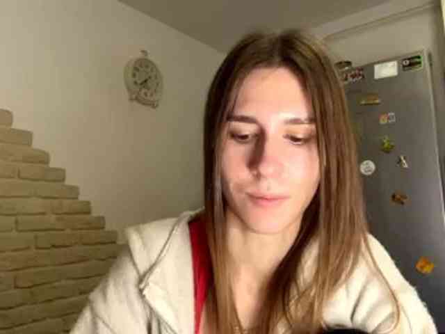 AshantiBadolato webcam