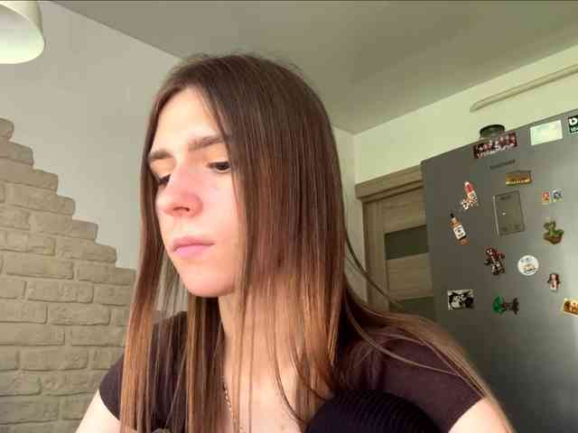 AshantiBadolato webcam