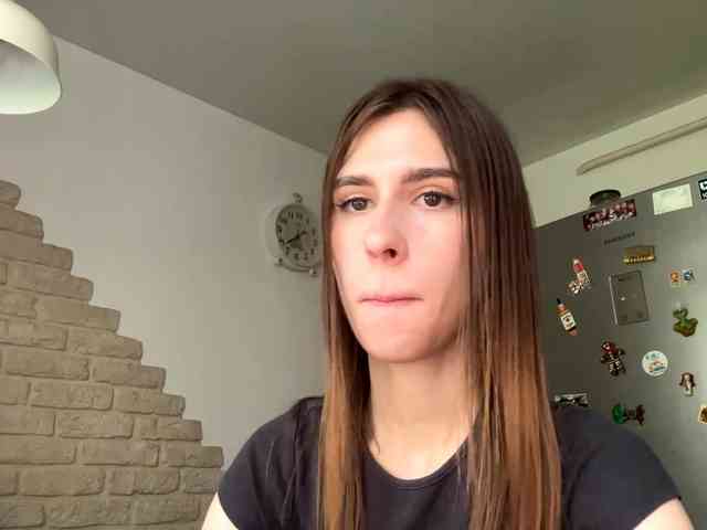 AshantiBadolato webcam
