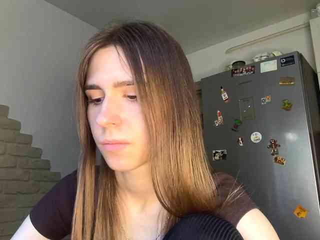 AshantiBadolato webcam