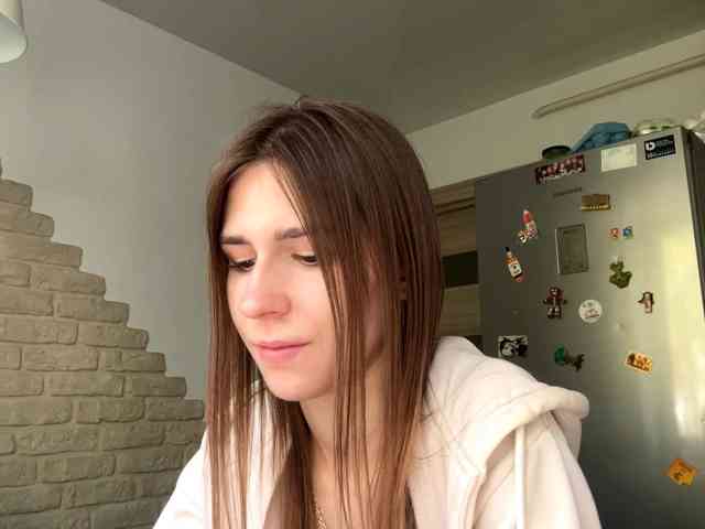 AshantiBadolato's webcam live show