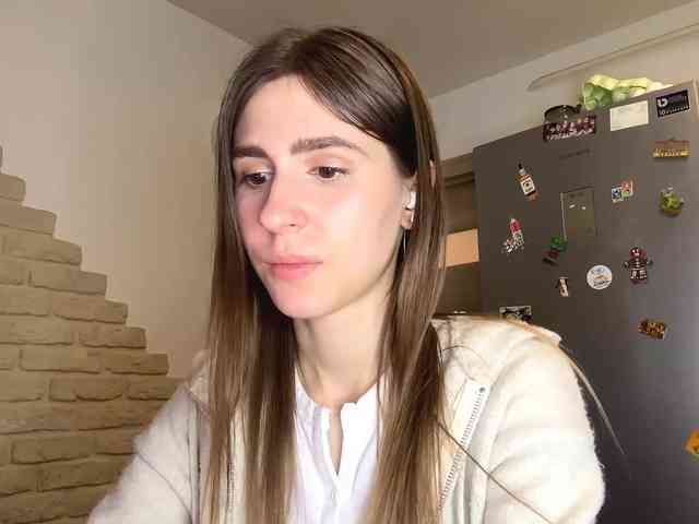 AshantiBadolato webcam