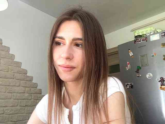 AshantiBadolato webcam