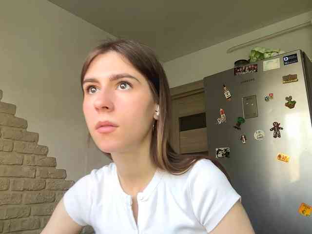 AshantiBadolato webcam