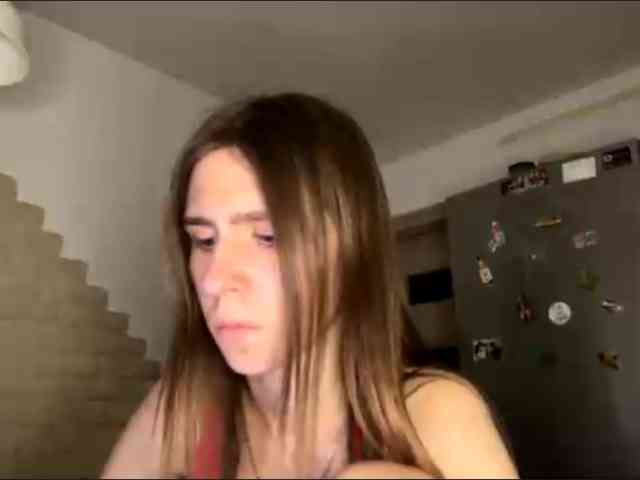 AshantiBadolato webcam