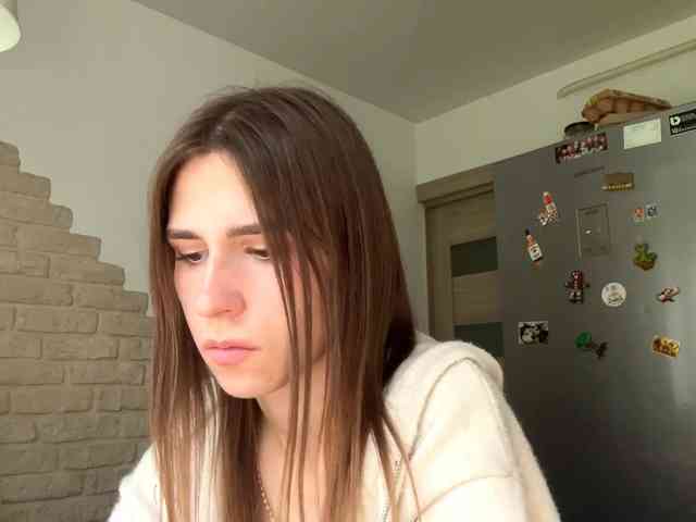AshantiBadolato webcam