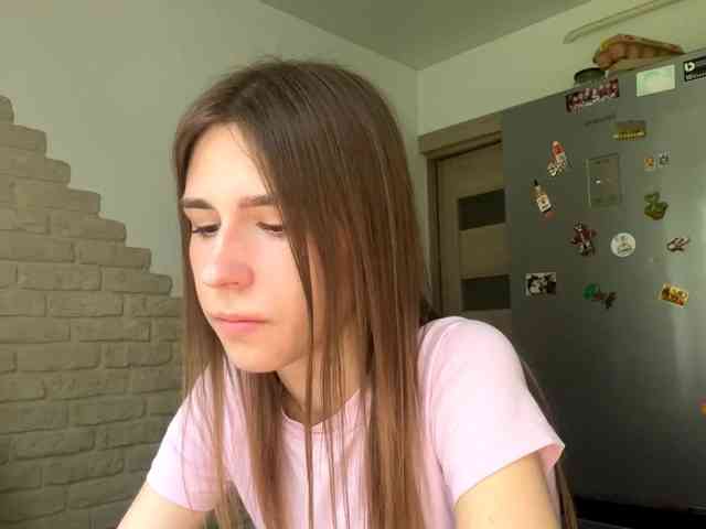 AshantiBadolato webcam