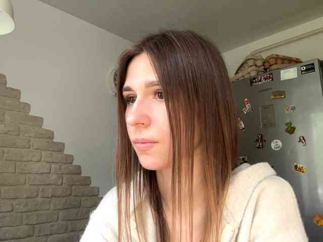 AshantiBadolato webcam