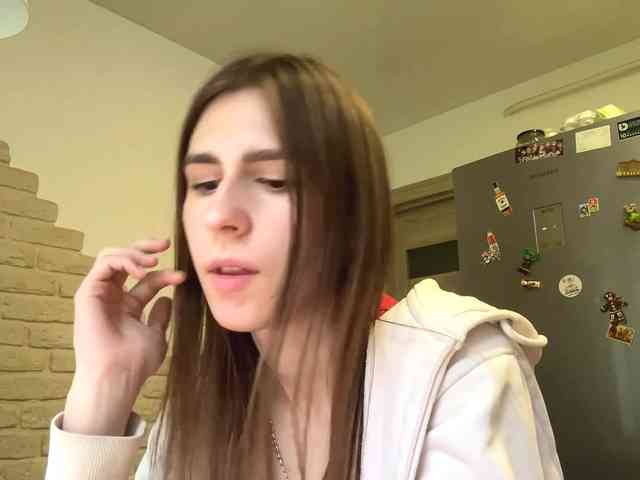 AshantiBadolato webcam