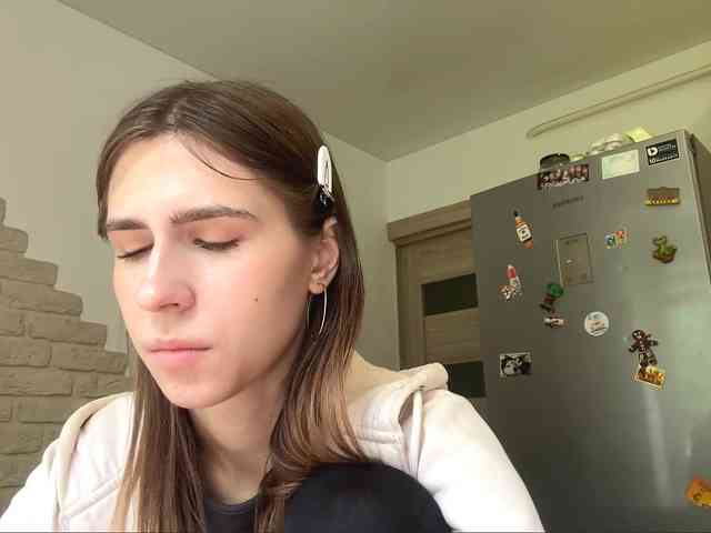 AshantiBadolato webcam
