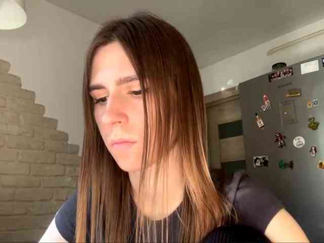 AshantiBadolato webcam