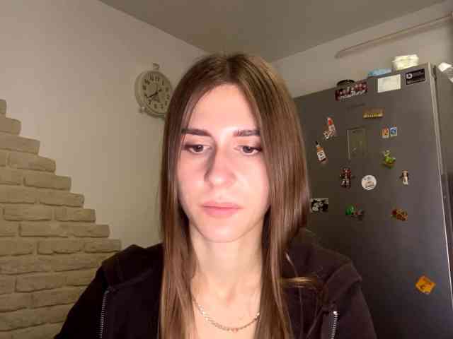 AshantiBadolato webcam