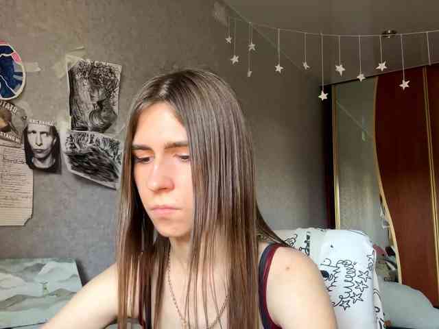 AshantiBadolato webcam