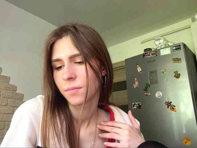 AshantiBadolato webcam