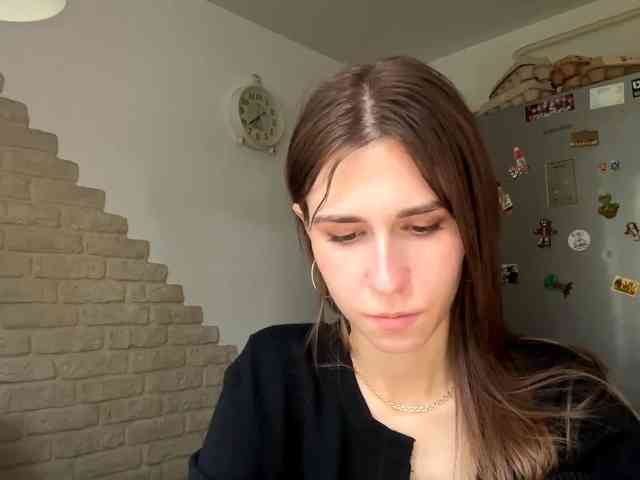 AshantiBadolato webcam