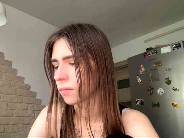 AshantiBadolato webcam