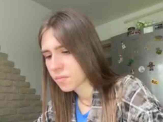 AshantiBadolato webcam