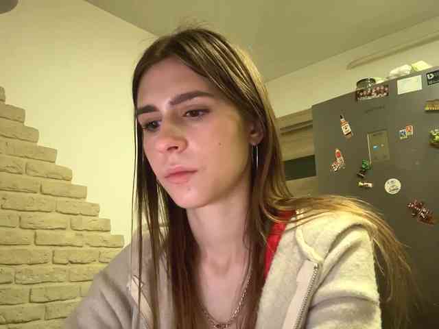 AshantiBadolato webcam
