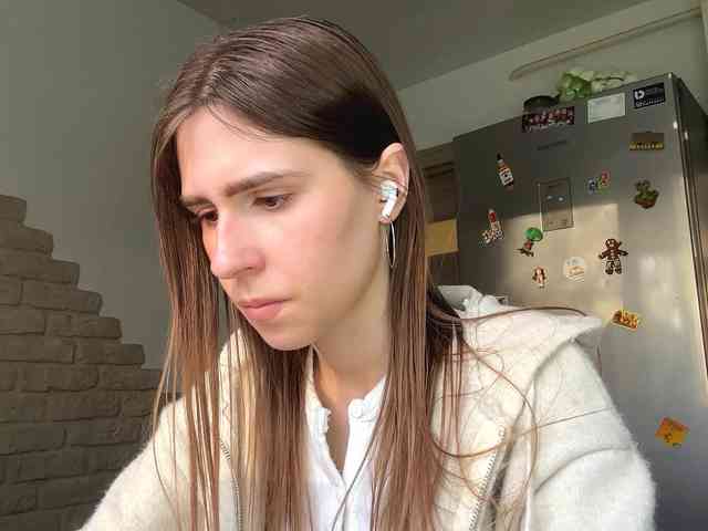 AshantiBadolato webcam