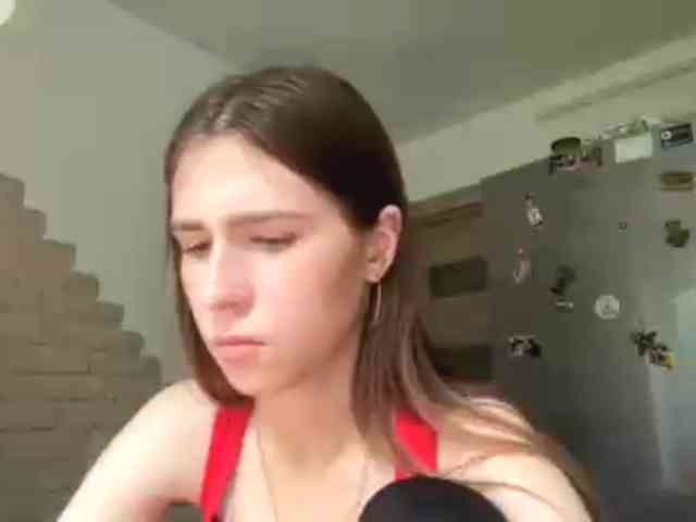 AshantiBadolato webcam