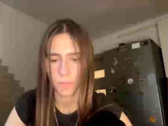 AshantiBadolato webcam