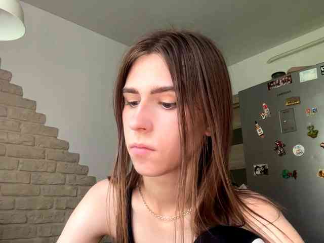 AshantiBadolato webcam