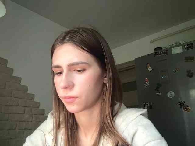 AshantiBadolato webcam
