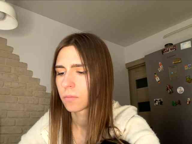 AshantiBadolato webcam