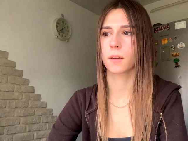 AshantiBadolato webcam
