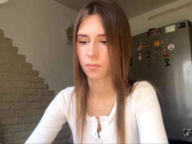 AshantiBadolato webcam