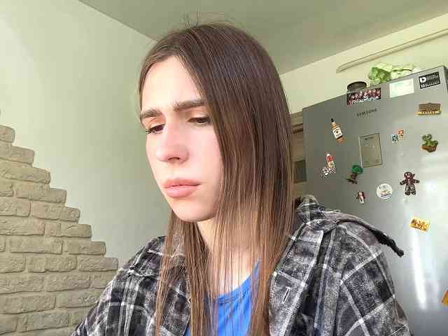 AshantiBadolato webcam