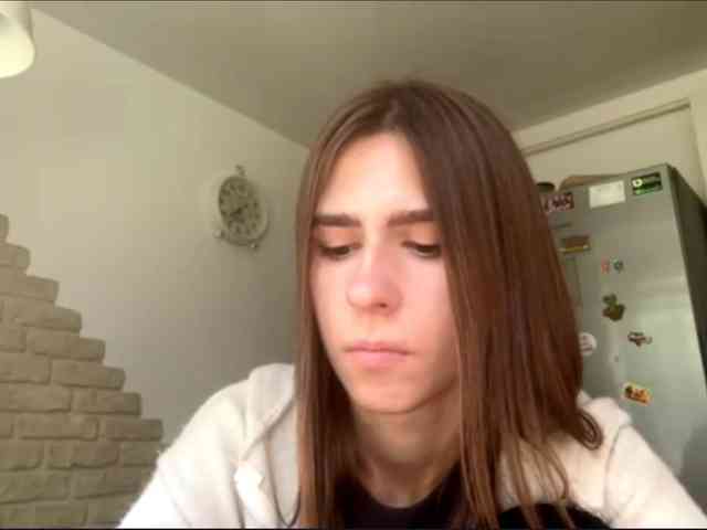 AshantiBadolato webcam