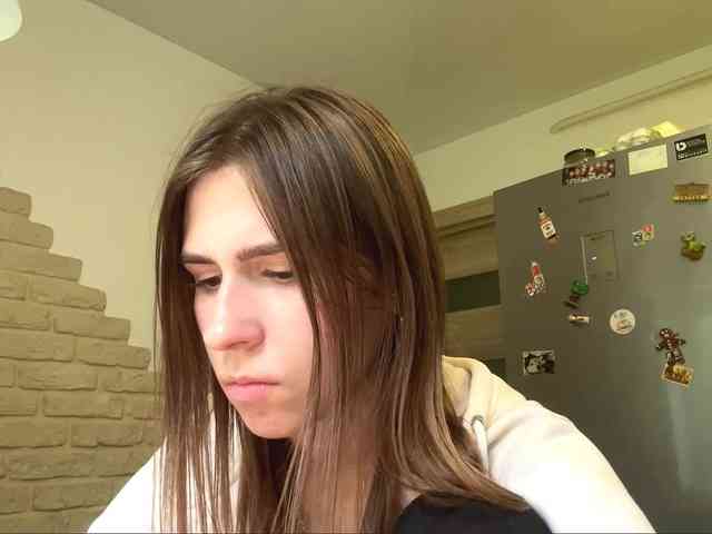 AshantiBadolato webcam
