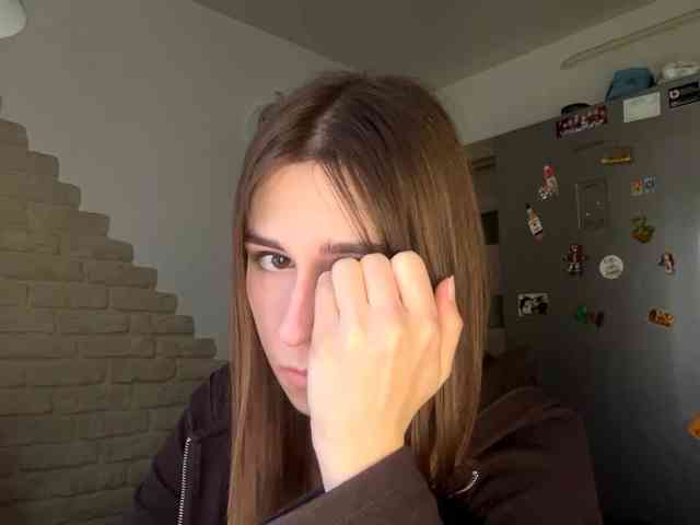 AshantiBadolato webcam