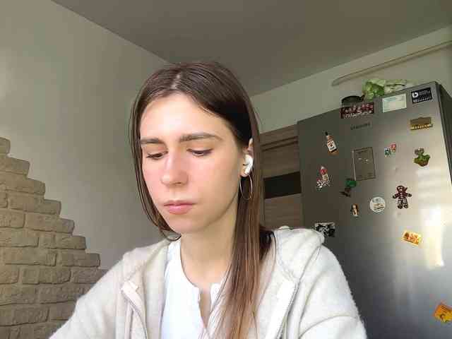 AshantiBadolato webcam