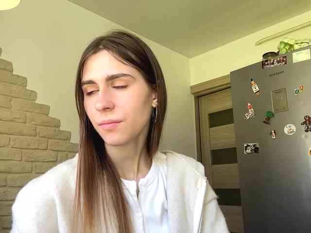 AshantiBadolato webcam