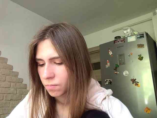 AshantiBadolato webcam