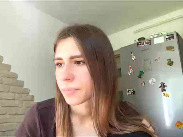 AshantiBadolato webcam