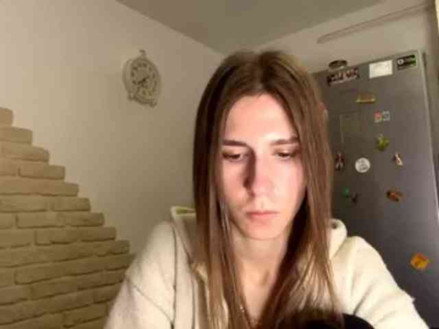 AshantiBadolato webcam