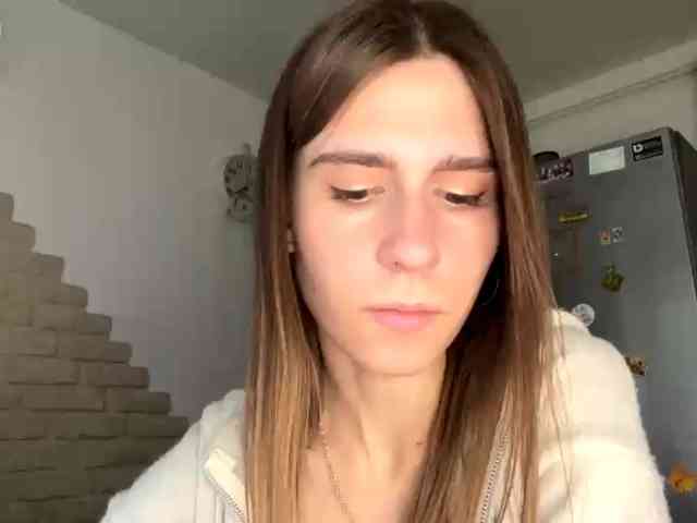 AshantiBadolato webcam