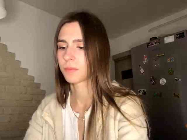 AshantiBadolato webcam