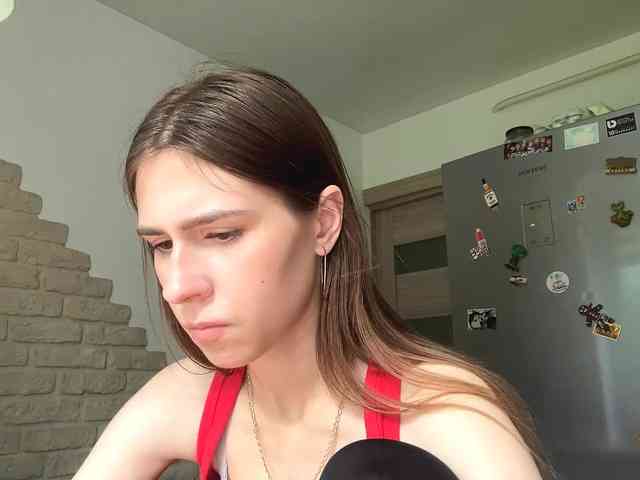 AshantiBadolato webcam