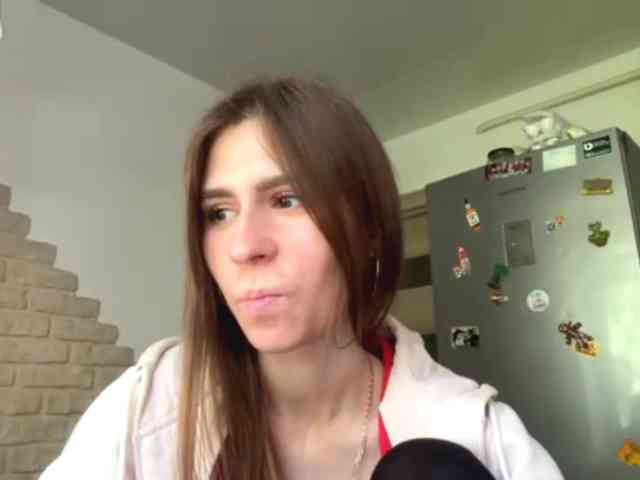 AshantiBadolato webcam
